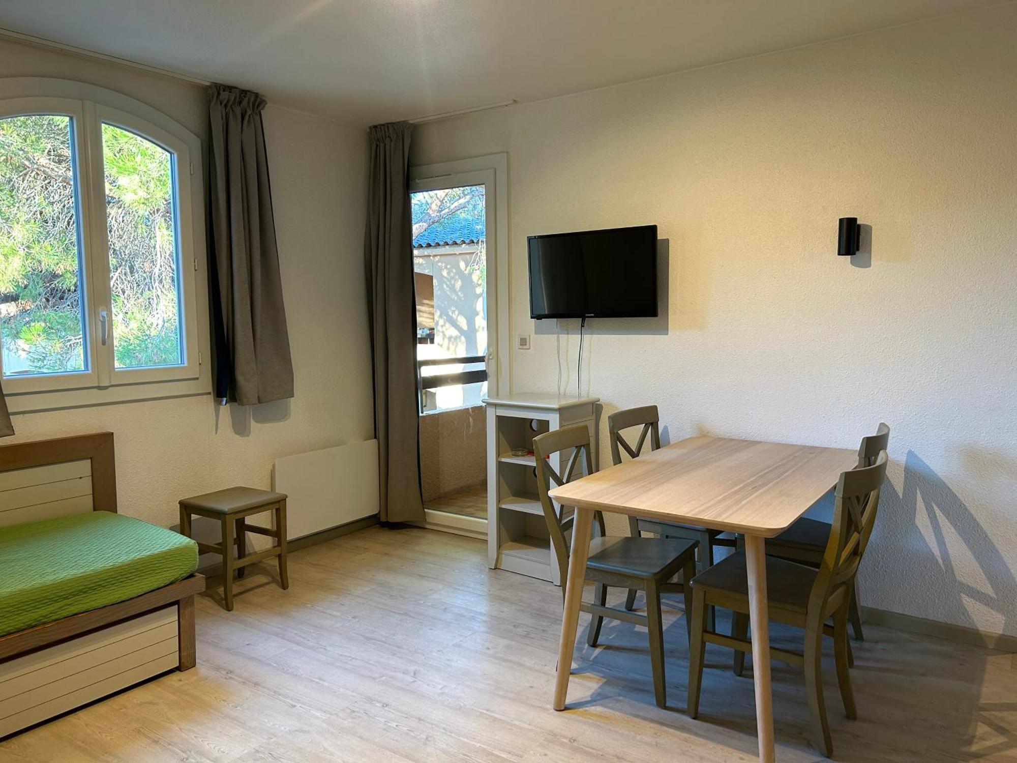Domaine Valescure Appartement 1 Ou 2 Pieces Vue Jardin Ou Piscine Saint-Raphaël Buitenkant foto